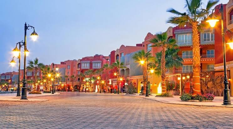 Hurghada - Marina bei Nacht